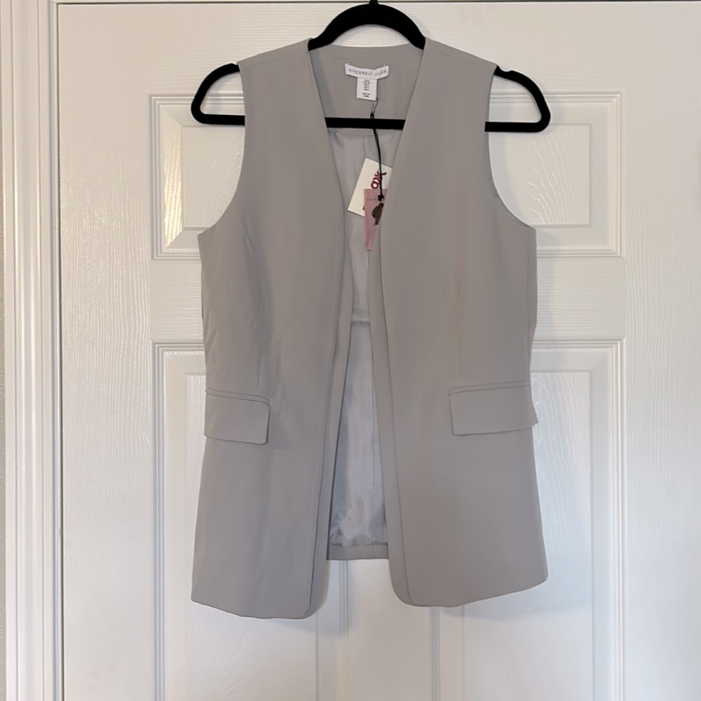 Classy purple/grey vest